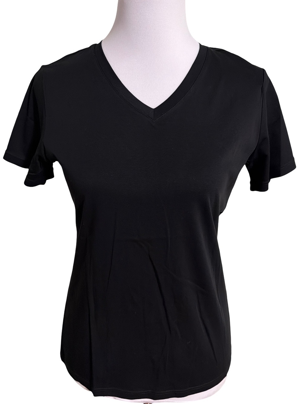 Women's Black V-Neck Short Sleeve Tee